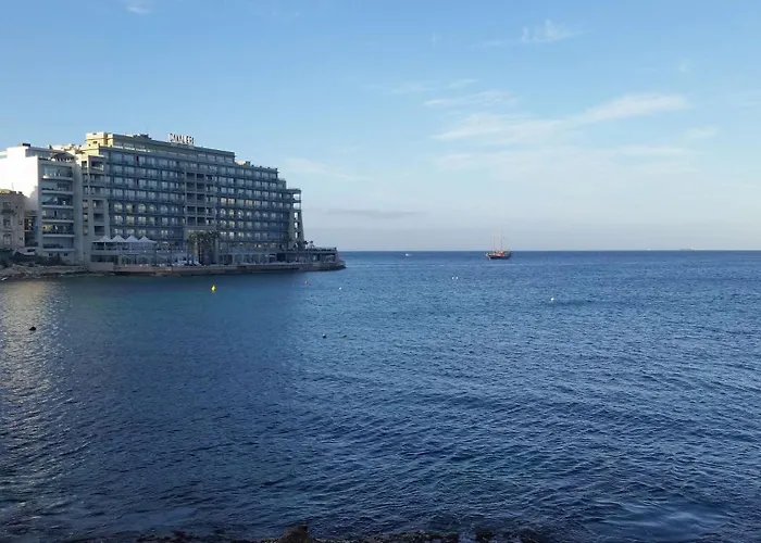 Cavalieri Hotel Malta, A Member Of Radisson Individuals